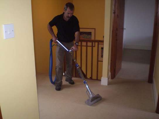 House Cleaning Services/Sofa Set & Carpet Cleaning Kilimani image 4