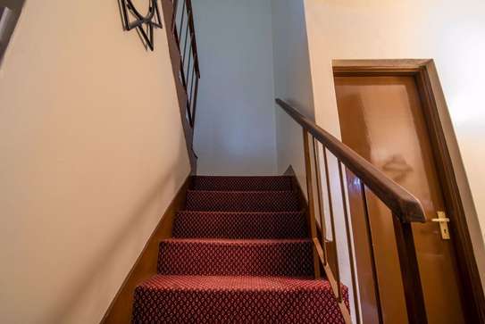 3 Bed Townhouse with Garage in Langata image 10