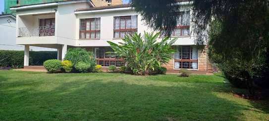 4 Bed House with En Suite in Kileleshwa image 2