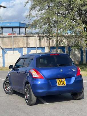 Suzuki swift Blue image 5