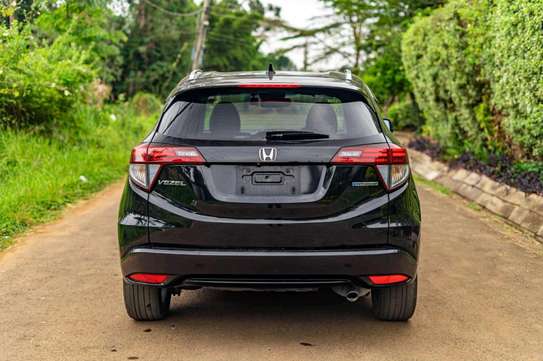 Honda Vazel black color fully loaded 2018 model image 4