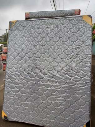 On budget!8inch,5x6 HD quilted mattress free delivery image 2
