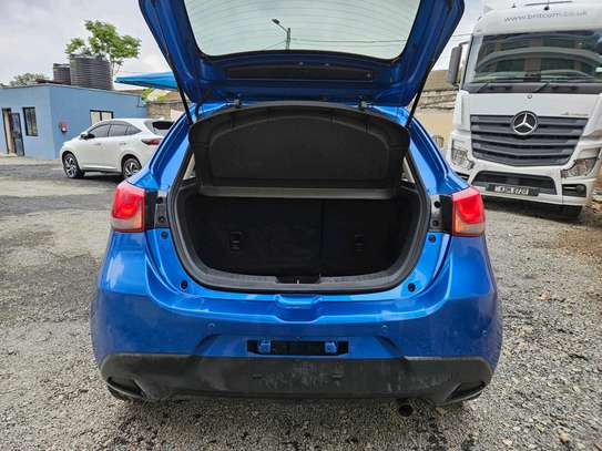 MAZDA DEMIO image 12