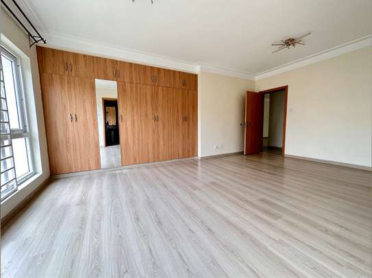 3 Bed Apartment with En Suite at Off Rhapta Road image 9