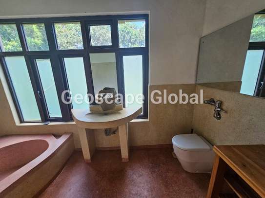 3 Bed House with En Suite in Runda image 12