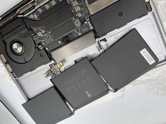 Battery for MacBook Pro 13 inch A1708 (Battery Model: A1713) image 1