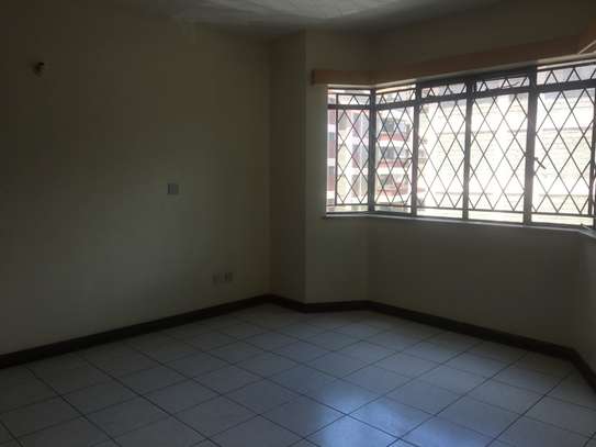3 Bed Apartment with En Suite at Kingara Road image 13