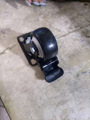 2 castor wheels with brakes image 1
