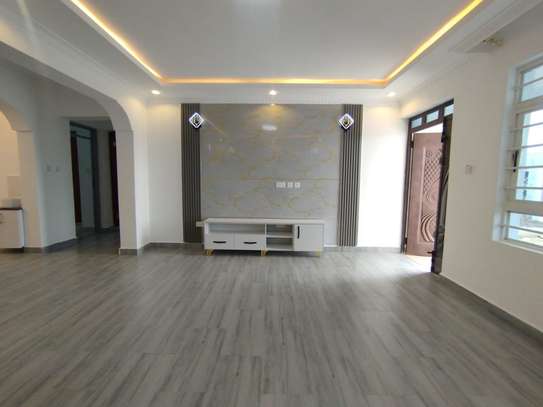 3 Bed House with En Suite at Acacia image 22