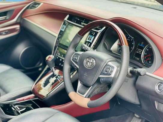 2015 Toyota harrier sunroof image 5