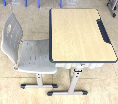Office Desk :  Child-Friendly Adjustable Reading Desk image 2