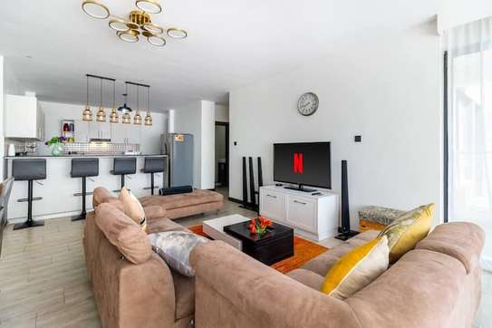 3 Bed Apartment with En Suite in Kilimani image 2