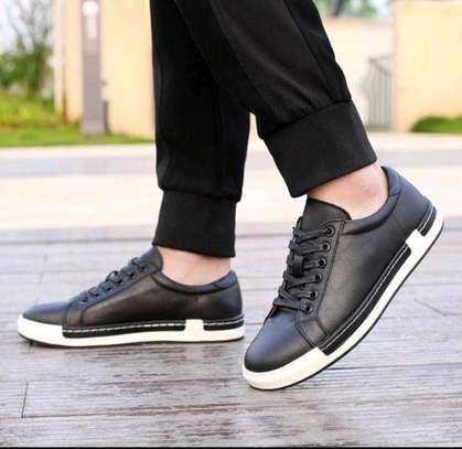 Men leather Casual shoes. Casuals image 3
