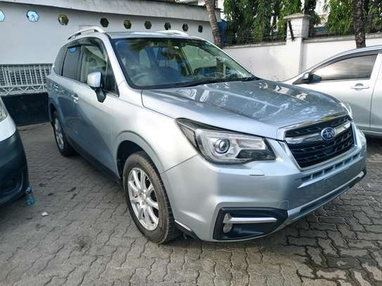 Subaru Forester silver non turbo 2016 image 2