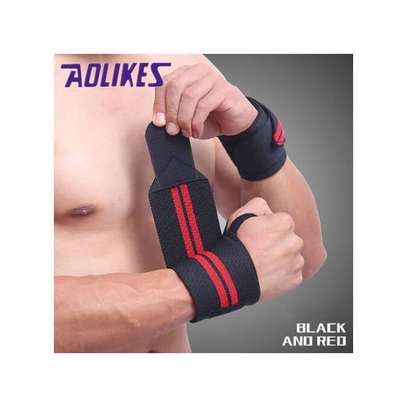 Wrist Brace Support Wrap For Working Out image 1