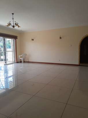 3 Bed Apartment with En Suite at Westlands image 20