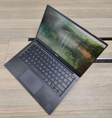 Dell XPS 13 (7390) image 3