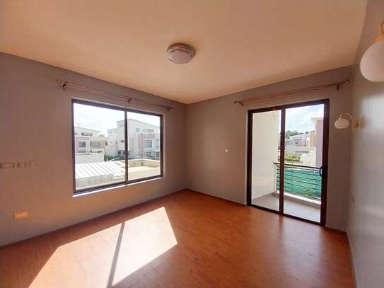 4 Bed Townhouse with Swimming Pool in Kiambu Road image 11