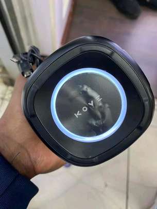 Kove commuter 2.0  bluetooth speaker  ..water resistant image 4