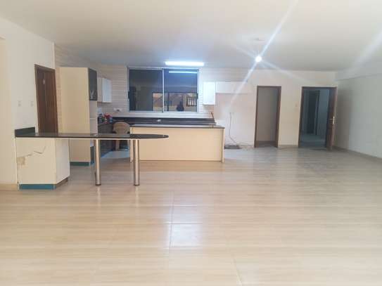 4 Bed Apartment with En Suite at Parklands image 19