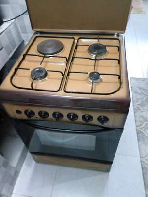 RAMTONS GAS / ELECTRIC OVEN FOR SALE image 1