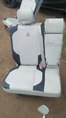 Mugutha Estate car seat covers image 2
