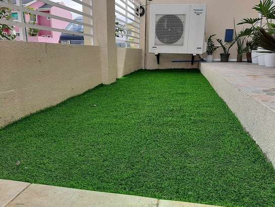 affordable synthetic grass carpets image 3