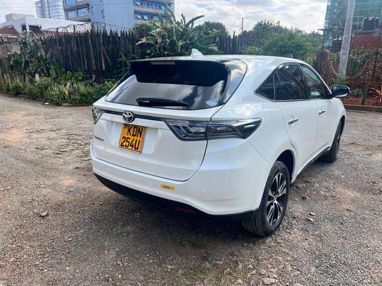 Toyota Harrier for Hire image 6