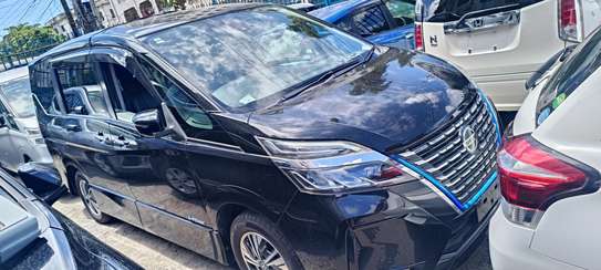 Nissan Serena E-power 2018 image 12