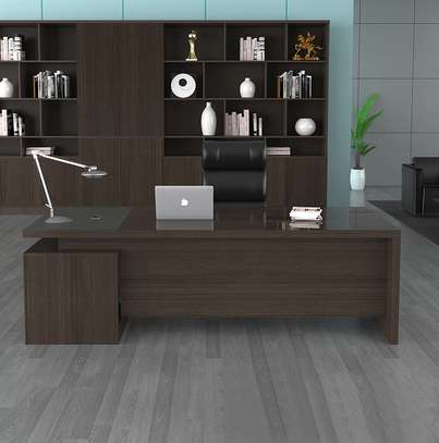 CEO Executive Office Table – Modern & Sturdy [160CM] image 1