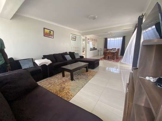 4 Bed House with En Suite in Kitengela image 2