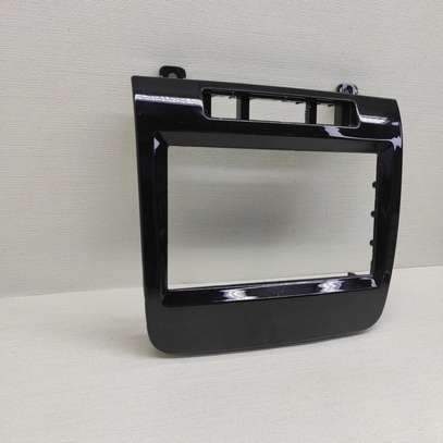 7 inch Stereo replacement Frame for VW TOUAREG 011 image 1