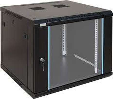 Networking Equipment 32U 600 By 600 Stand Alone Cabinet. image 3