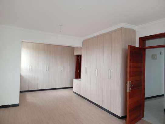 3 Bed Apartment with En Suite at Near Kasuku Centre image 9