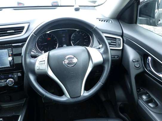 Nissan Xtrail 2016 model image 1