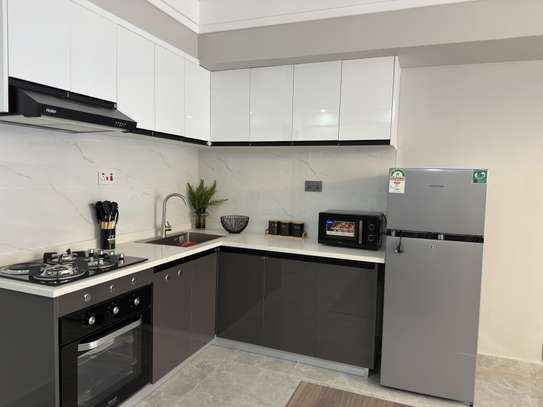 1 Bed Apartment with En Suite at Churchroad image 4