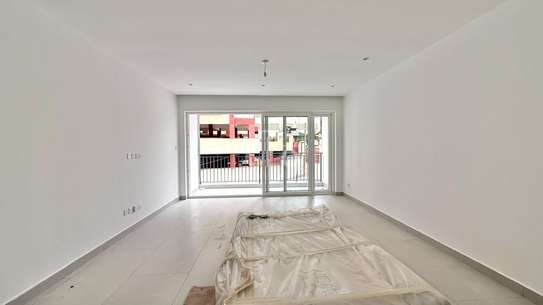 2 Bed Apartment with En Suite in General Mathenge image 6