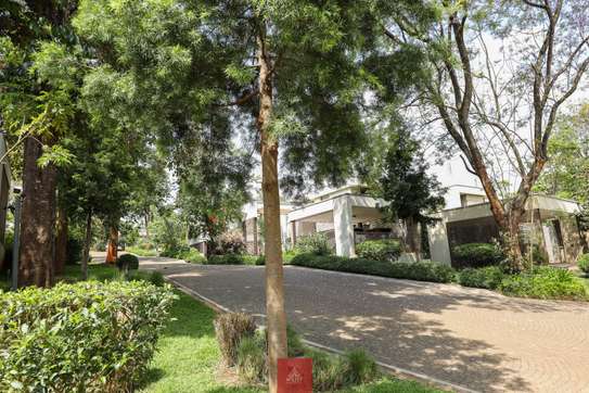 5 Bed Villa with En Suite at Miotoni image 9