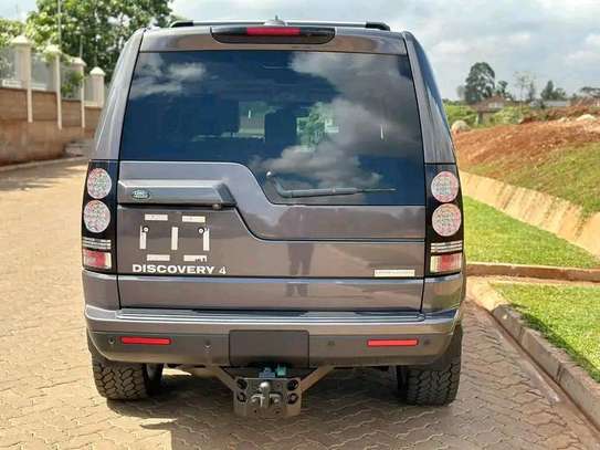 2016 Land Rover discovery landmark in Kenya image 7