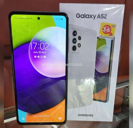 Samsung A52 boxed with all accessories image 1
