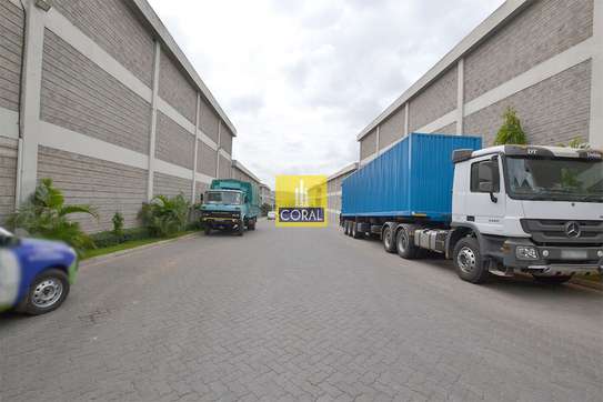 6,459 ft² Warehouse with Cctv in Athi River image 3