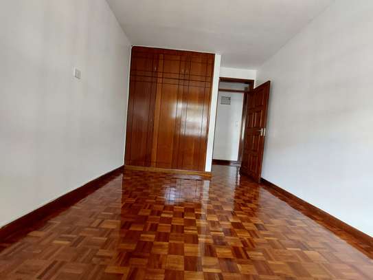 3 Bed Apartment with En Suite at Mandera Road image 5