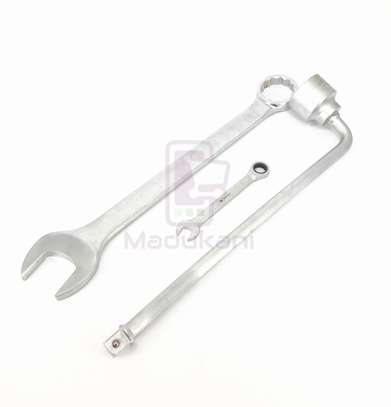 65mm Combination Spanner Wrench, Socket, and L Handle Set image 2