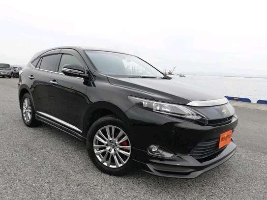 TOYOTA HARRIER WITH SUNROOF image 2