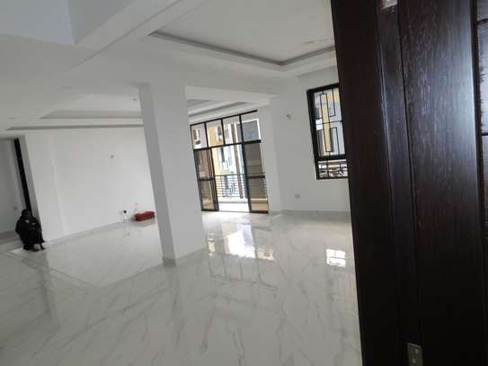 3 Bed Apartment with En Suite at Links image 11