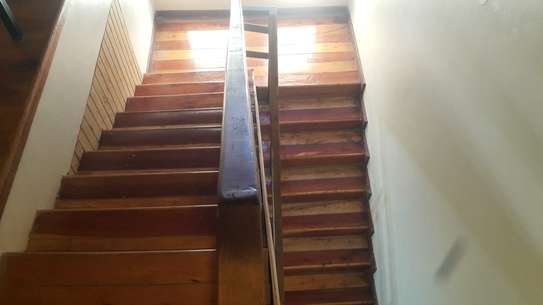 6 Bed Villa with En Suite in Ngong image 4