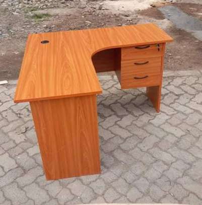 Executive and durable l-shaped office desks image 5
