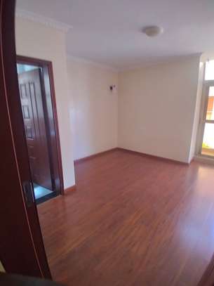 5 Bed Villa with En Suite in Lavington image 8