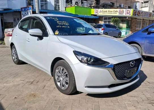 Mazda 2 2020 pearl image 8