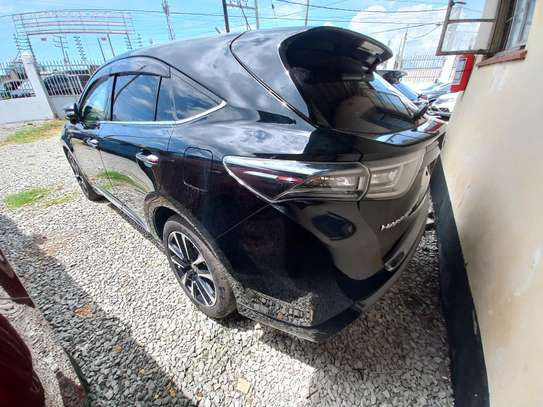TOYOTA HARRIER GS NEW IMPORT. image 3